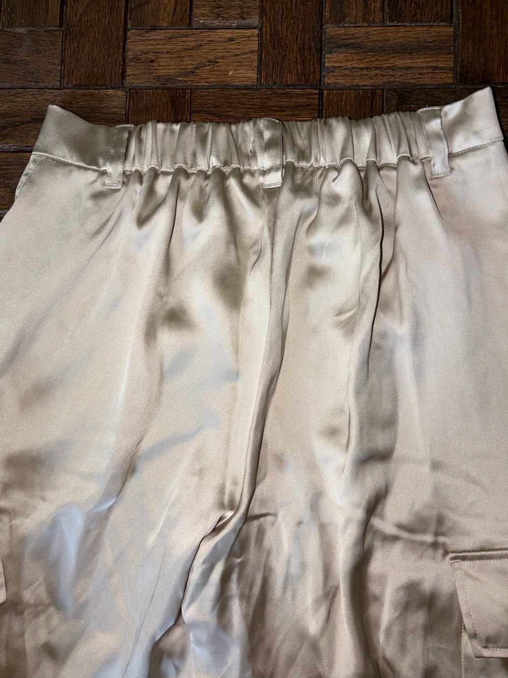 Banana Republic NWT Satin Parachute Pants snap silky champagne new xs - Picture 7 of 7